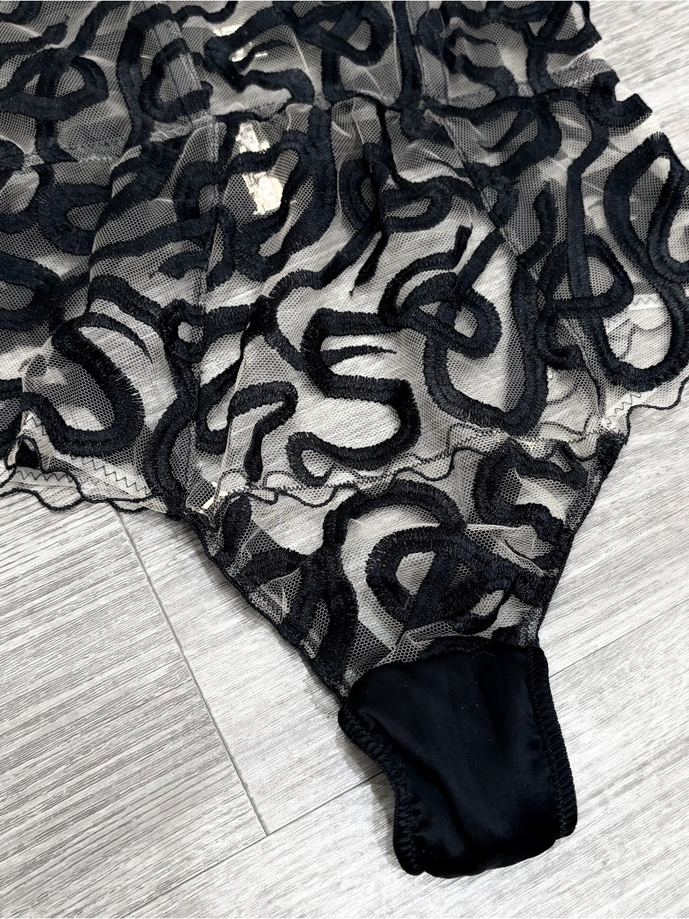 Studio Pia Naga Bodysuit - Picture 3 of 13